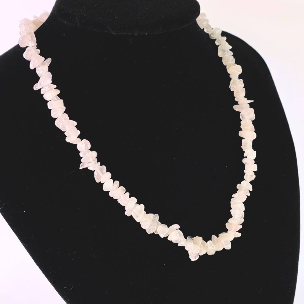 Radiant Rose Quartz Chip Necklace: Love and Harmony